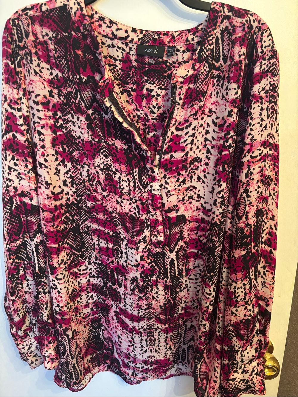Apt. 9 Magenta and Black -Print Long-Sleeve Tunic